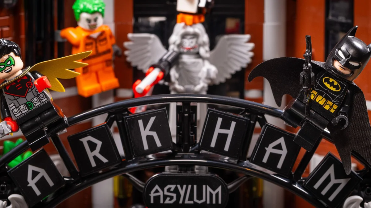 Análise do Lego DC Arkham Asylum (#76300): O maior set do Batman