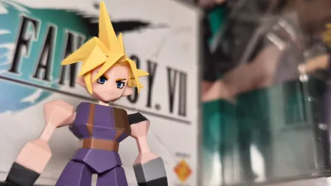 Aniversário de Cloud Strife e a diversidade de colecionáveis de FF7
