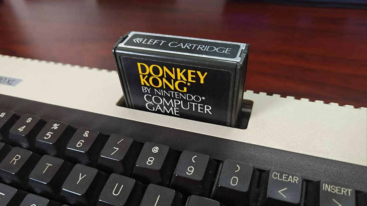 Atari 800XL ganha remake oficial com suporte a cartuchos e HDMI