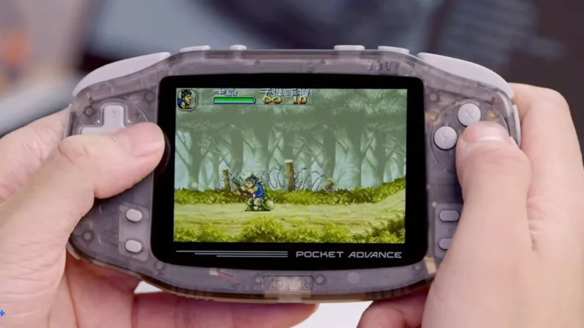 Ayaneo apresenta nova cor do KONKR Pocket Advance, mas estratégia gera dúvidas