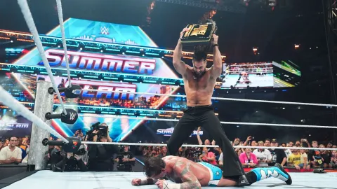 Como Assistir ao WWE SummerSlam ao Vivo