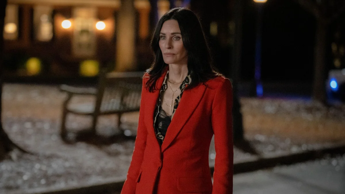 Courteney Cox quer dirigir novo filme de Scream: 'Ninguém conhece mais esse filme do que eu'