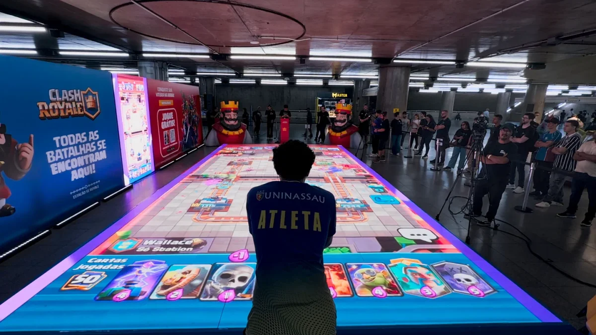 Estação Sé do Metrô de São Paulo vira arena de Clash Royale em evento comemorativo