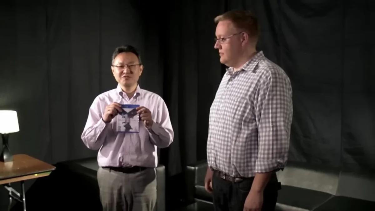 Ex-executivos do PlayStation recriam vídeo icônico de compartilhamento de jogos, mas sem disco — e o absurdo chama atenção