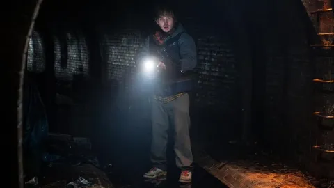 Fã transforma novo filme de Resident Evil em jogo de câmeras fixas