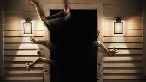 Filme de Resident Evil com tom cômico supera expectativas e bate recorde de abertura