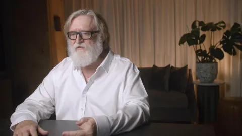Gabe Newell admite que fase de canto de garganta mongol foi 'chata' e que não é bom nisso