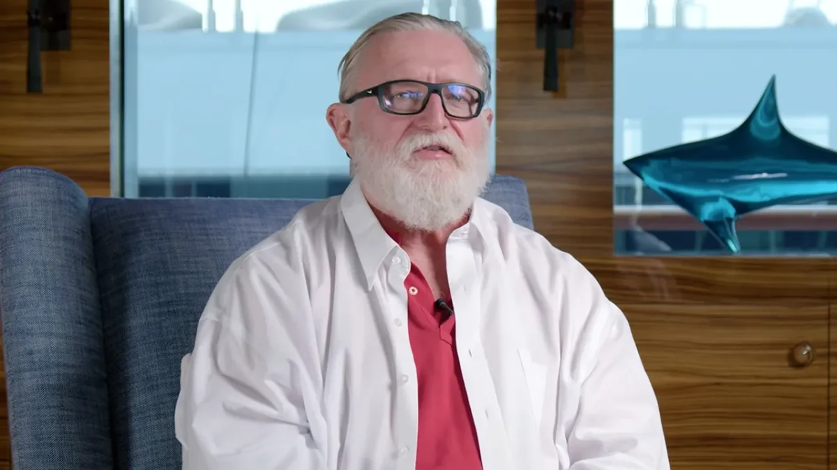 Gabe Newell ficou obcecado por canto de garganta mongol em escritório da Valve, diz co-criador de Counter-Strike