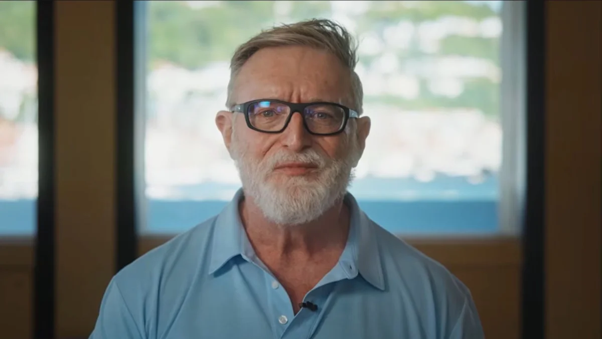 Gabe Newell surpreende com novo visual no The International 2026