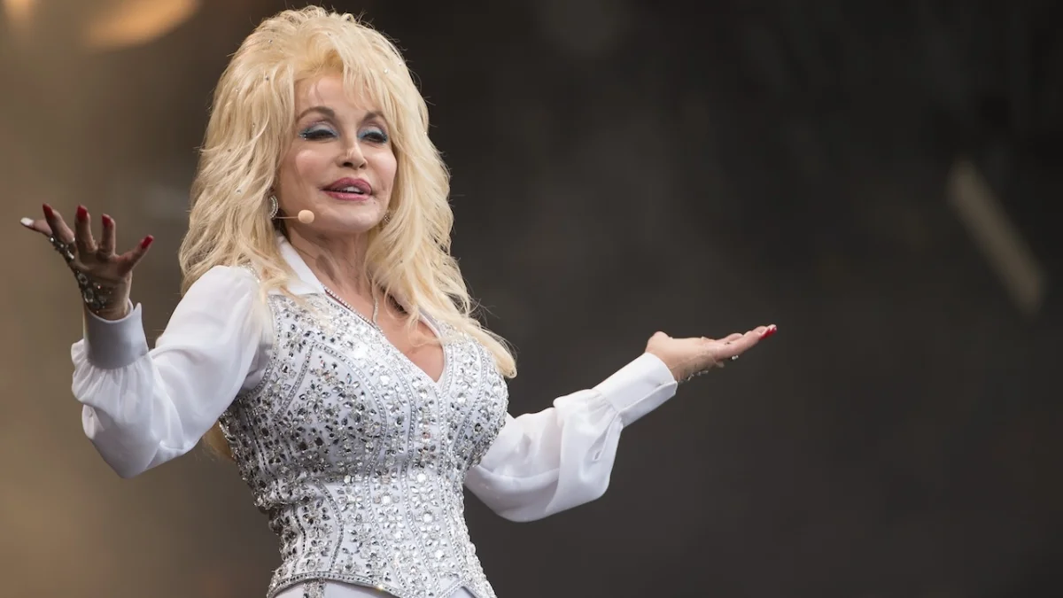 Gamescom: Homenagens a Dolly Parton Marcam Abertura do Evento