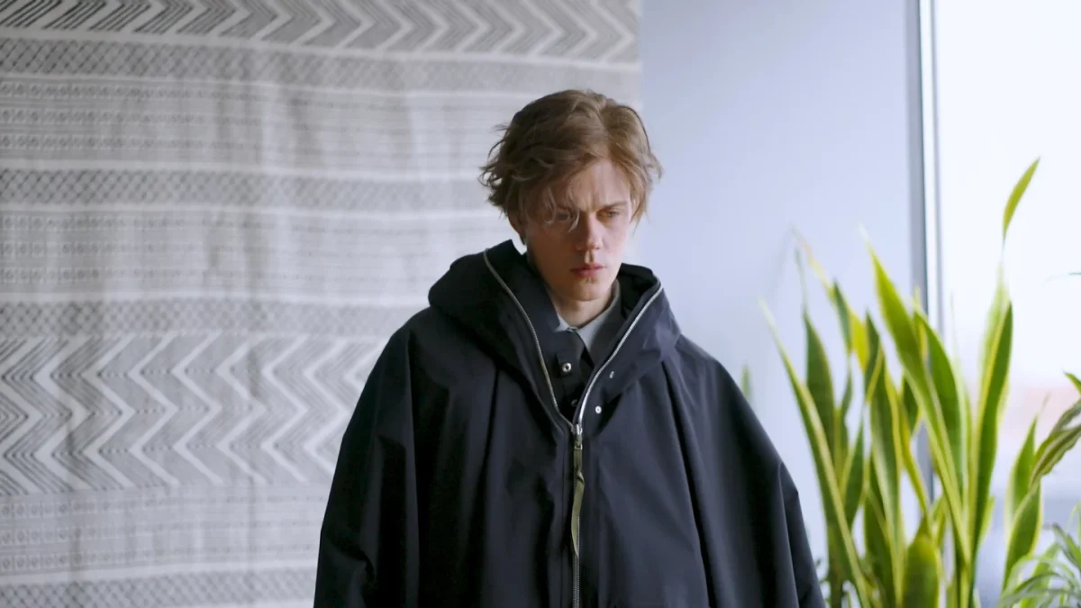 Hideo Kojima anuncia Bill Skarsgård como protagonista de Physint e atualiza andamento de OD Knock