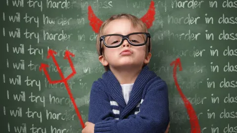 Jogos que estamos jogando - "Quero ir para a escola de demônios há um tempo"