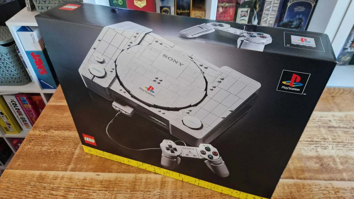 Lego PlayStation já está disponível para Insiders com figura gratuita de Astro Bot
