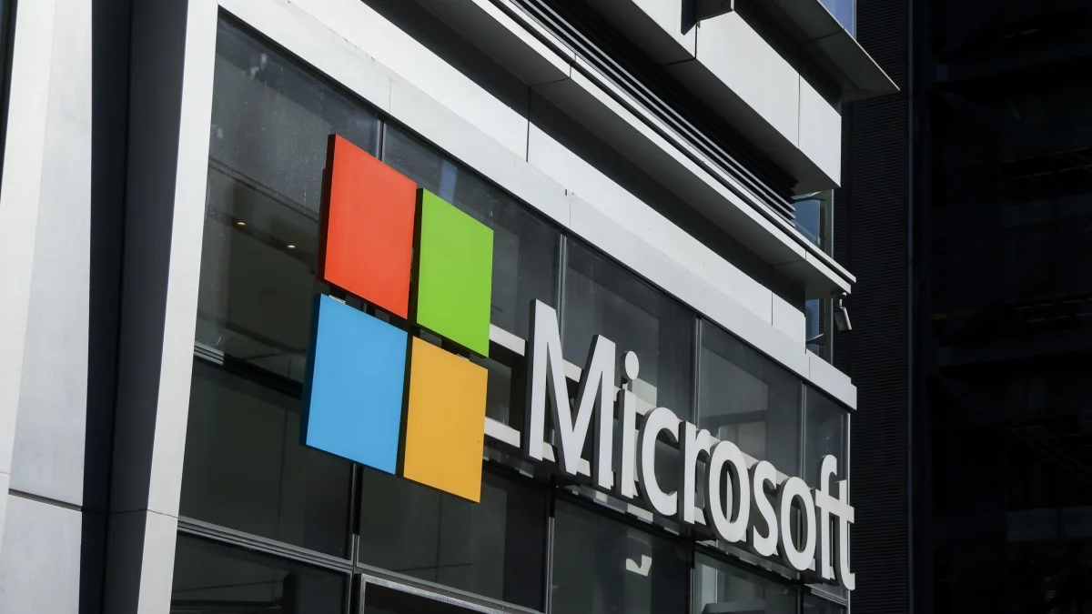 Microsoft registra Patch Tuesday histórico com 974 falhas de segurança corrigidas