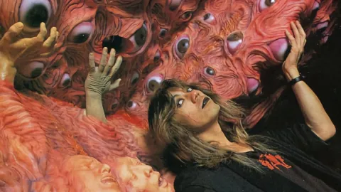 Morre Screaming Mad George, ícone do horror e designer de jogos, aos 69 anos
