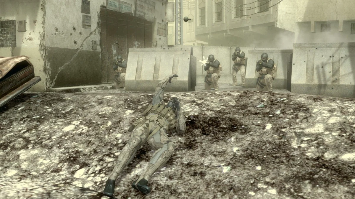 Mudanças nas versões de Metal Gear Solid 4 para Nintendo