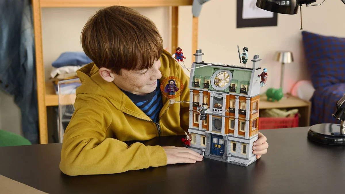 Novo Lego Marvel traz Sanctum Sanctorum com twist de zumbi e preço mais em conta