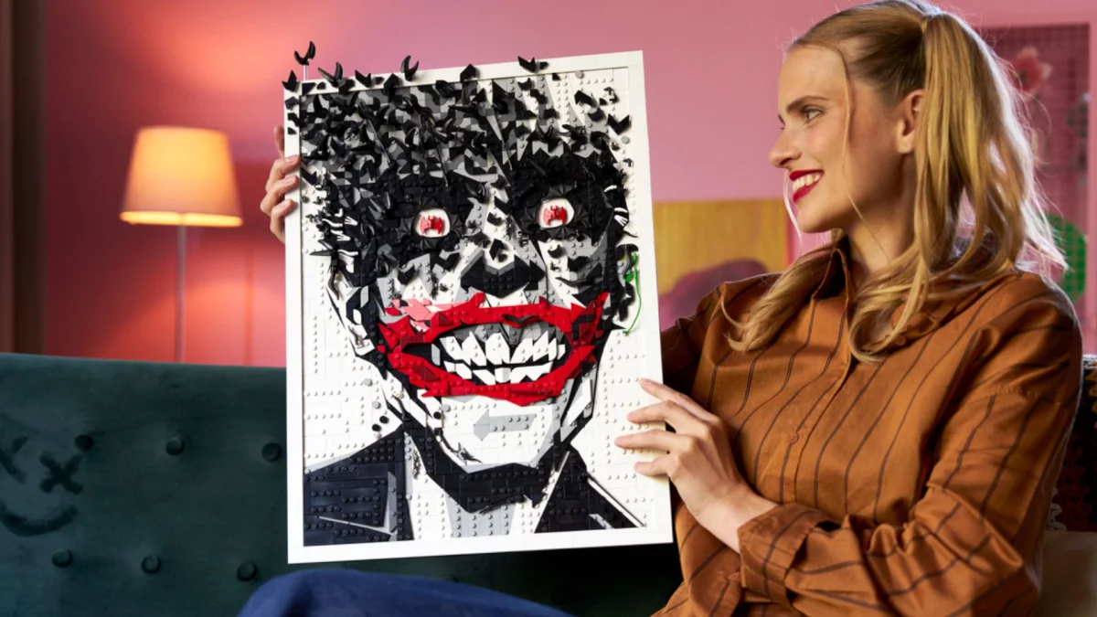 O icônico Joker de Detective Comics #880 vira Lego Batman com detalhes impressionantes