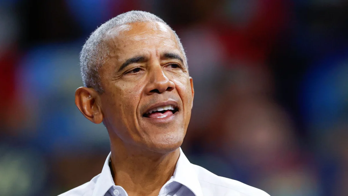 Obama afirma que 'não dá para colocar a IA de volta na caixa', mas defende regulação governamental