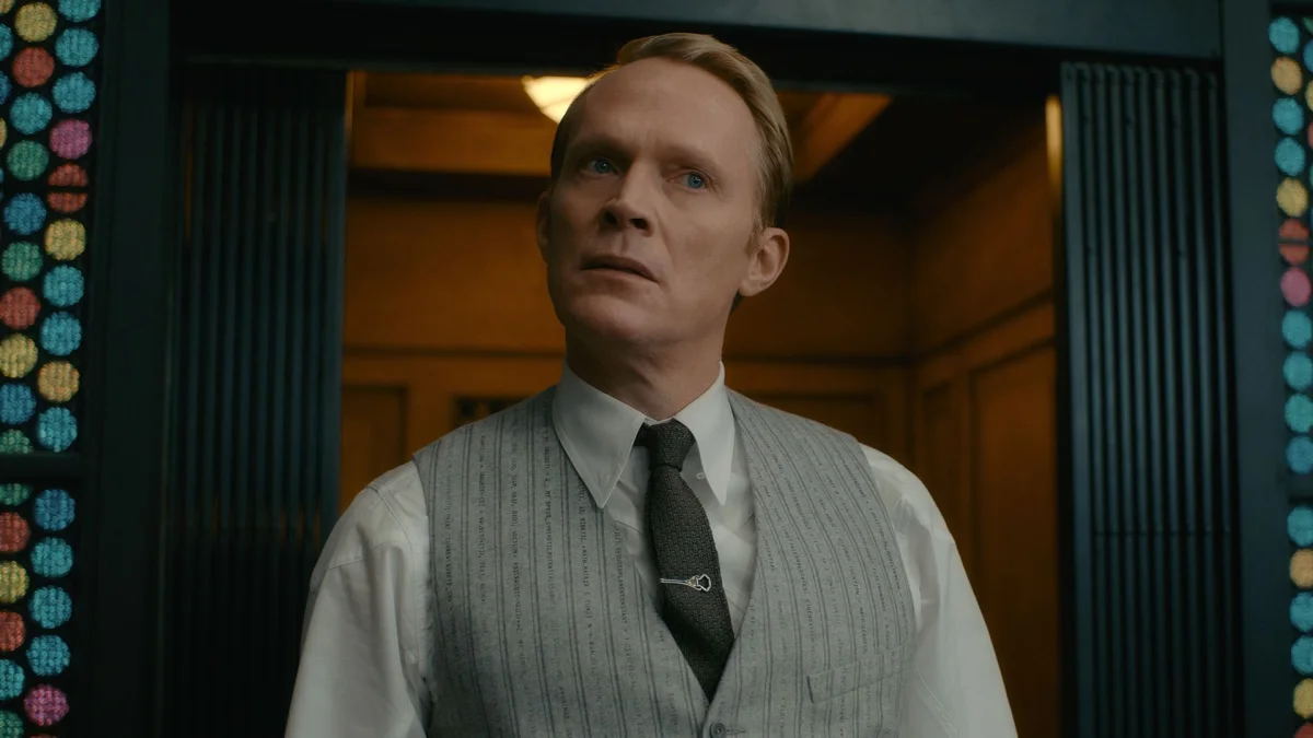 Paul Bettany diz que Wanda Maximoff é como um 'fantasma' que Vision está 'assombrado' em VisionQuest