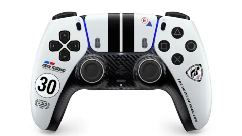 PS5 terá edição limitada do DualSense com design inspirado em carros de corrida