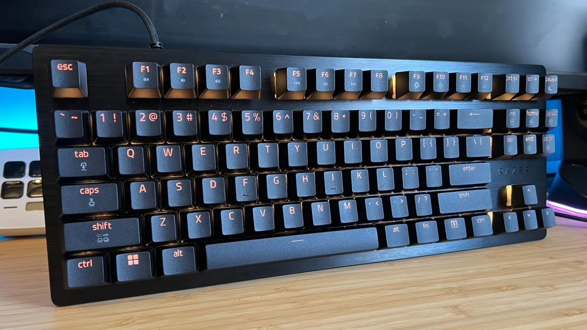 Razer Huntsman V3 HE: primeiro teclado Hall Effect da marca chega com preço justo e melhor sonoplastia