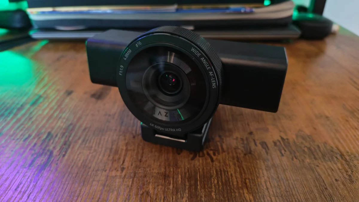 Razer Kiyo V2 Pro: o novo webcam com IA que decepciona em vez de inovar