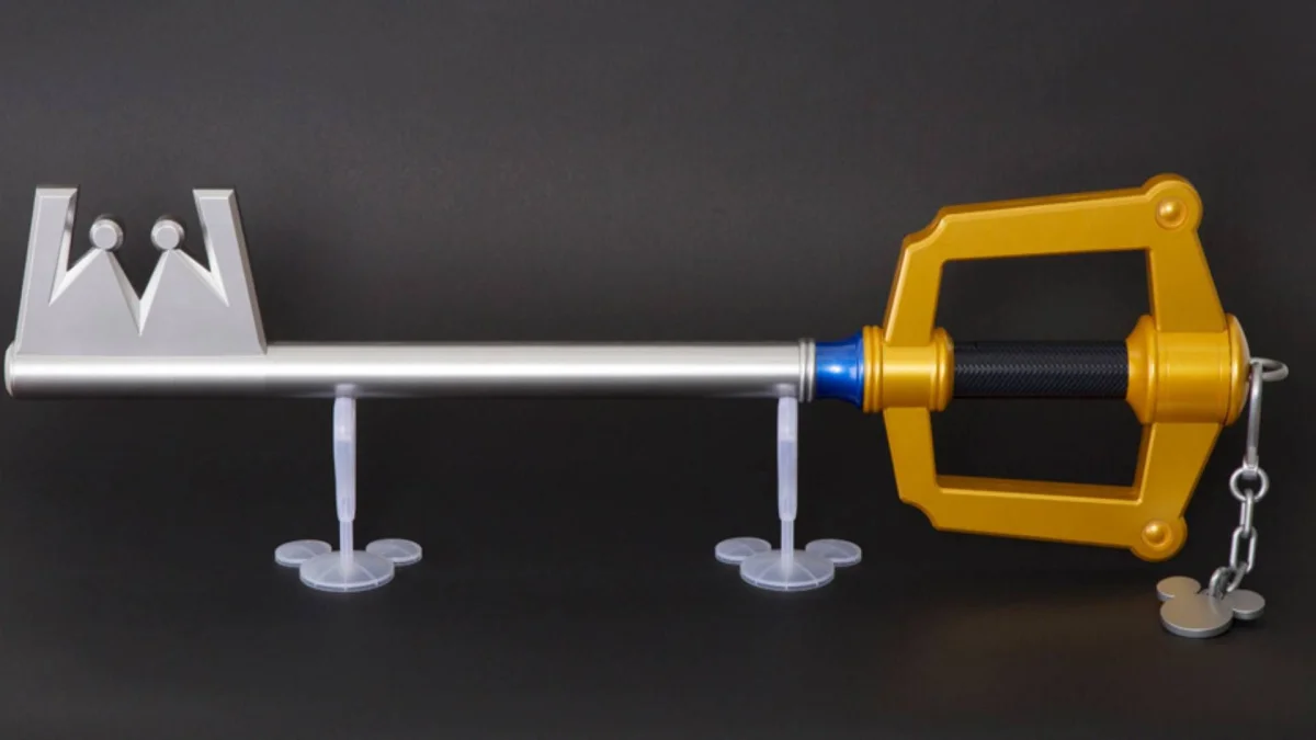 Reedição da Keyblade da Bandai é Desejada por Fãs de Kingdom Hearts