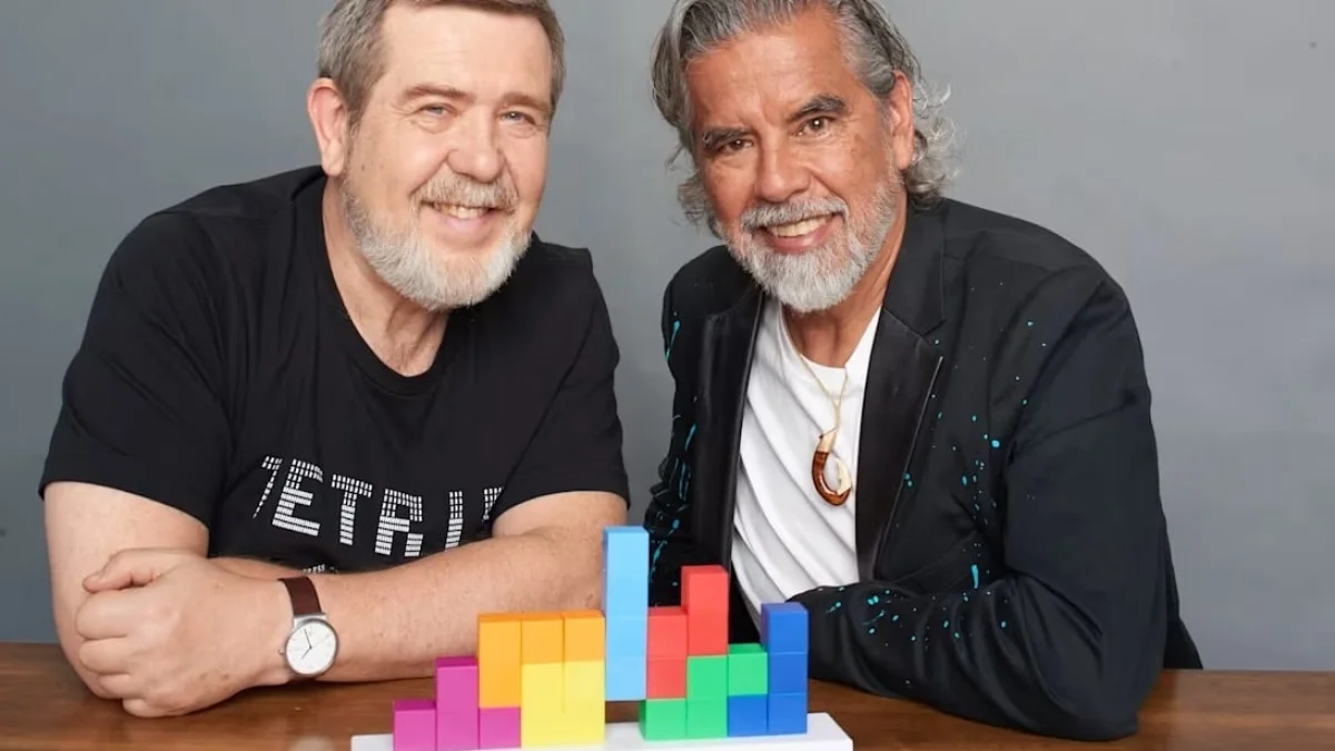 Tetris se Distancia de Clon Racista da Casa Branca