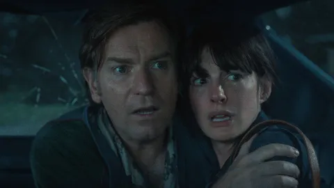 The End of Oak Street recebe elogios da crítica como o melhor filme de dinossauros desde Jurassic Park
