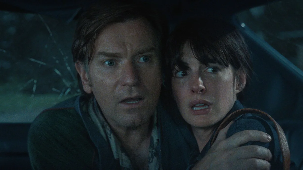 The End of Oak Street recebe elogios da crítica como o melhor filme de dinossauros desde Jurassic Park