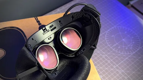 Valve brinca com versão OLED do Steam Frame, mas usuários já se perguntam se vale a pena esperar