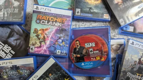 Vendas de Jogos Físicos da PlayStation nos EUA Mostram Desafios da Crítica ao Fim dos Discos