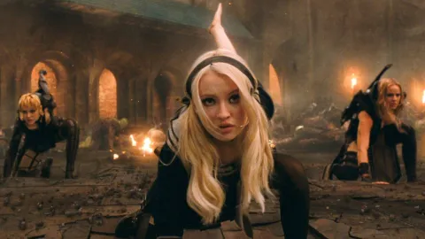 Zack Snyder explica por que o 'director's cut' de Sucker Punch ainda não saiu